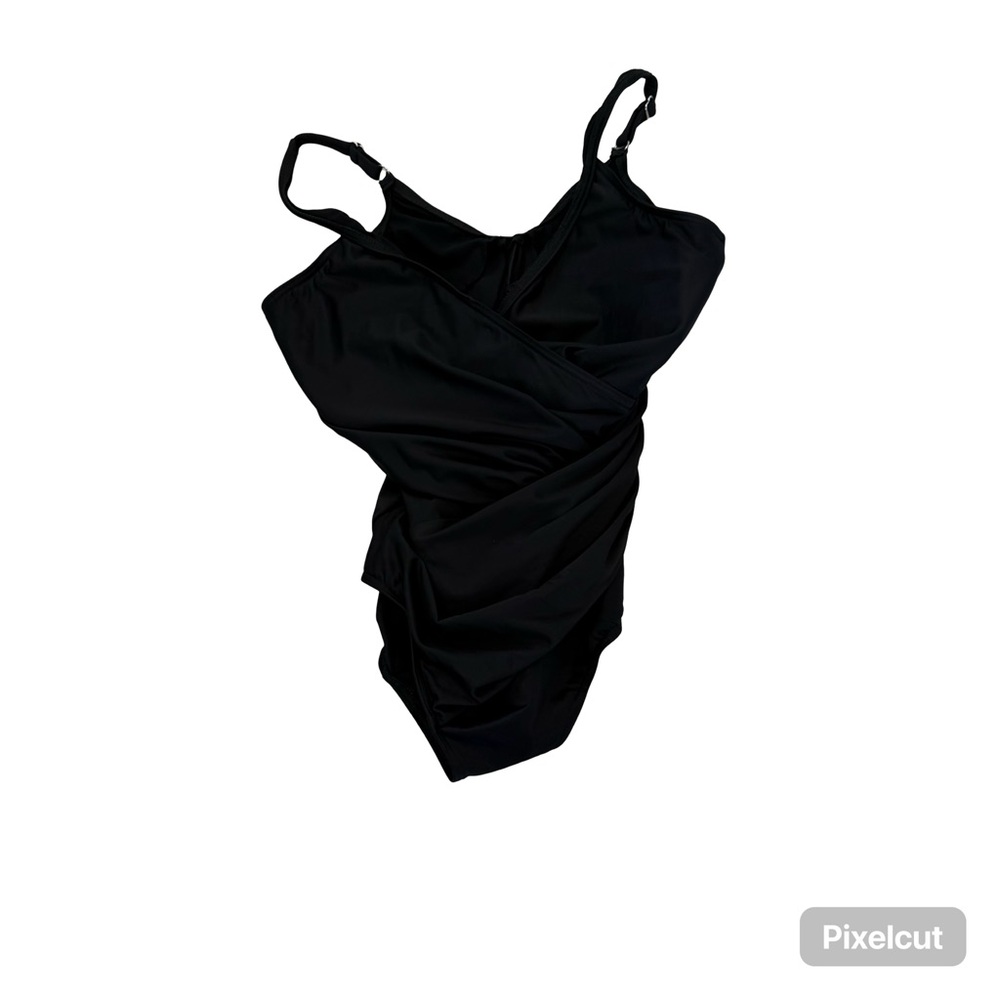 Ready to look one or two sizes slimmer? Miraclesuit is ready for you! - Picture 2 of 5